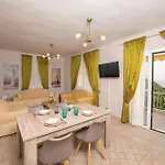Caza Levantiera Lefkada * Kalamítsi