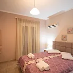 Caza Levantiera Lefkada فيلة *