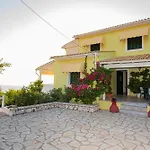 Caza Levantiera Lefkada * Kalamítsi