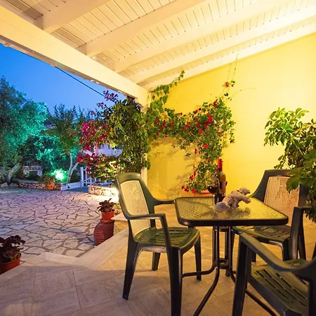 Caza Levantiera Lefkada Villa Kalamitsi (Lefkada)