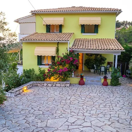 Caza Levantiera Lefkada