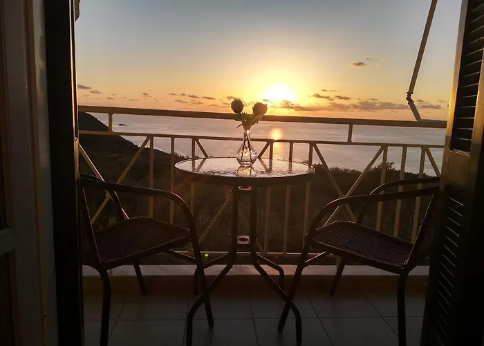 Caza Levantiera Lefkada *